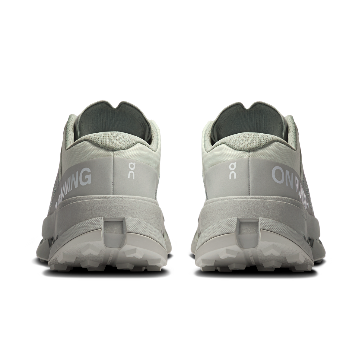 On Running Cloudultra 3 women's running shoes, rear view with heel tab and logo