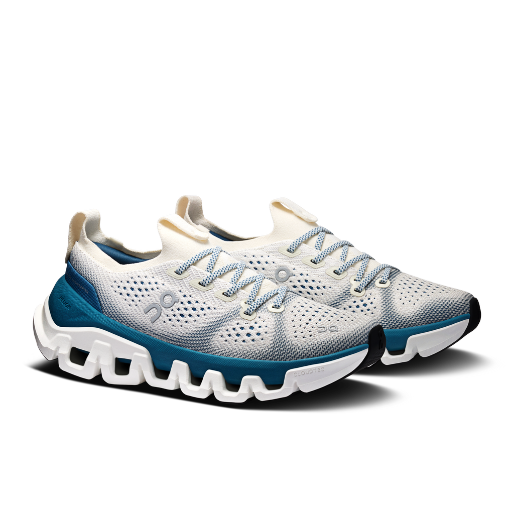 Women’s lace-up running shoes, knit mesh upper with blue toe and side accents