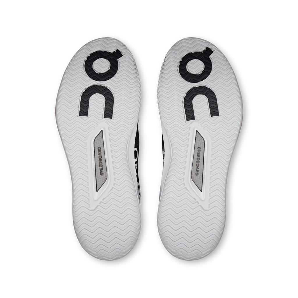 On Running Roger Pro 3 clay shoes outsoles, textured white rubber grip pattern