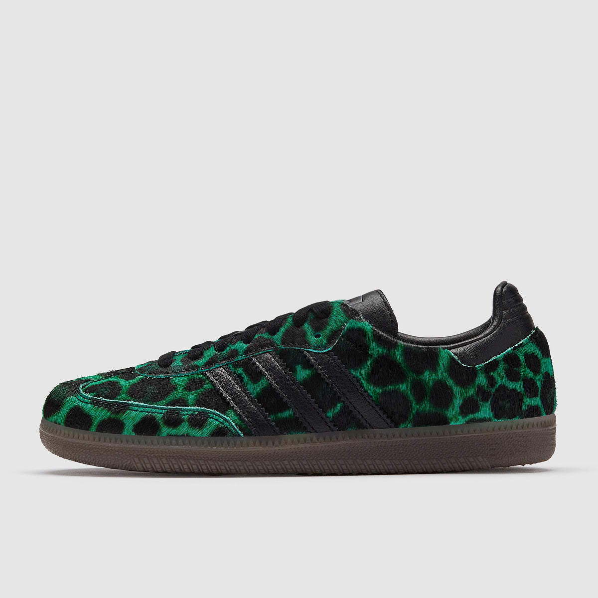 Adidas Samba OG women's low-top shoes in green leopard print with black side stripes