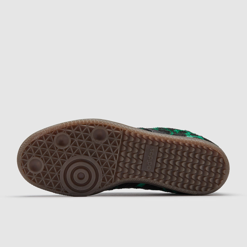 Adidas Samba OG women's shoes outsole with brown rubber tread