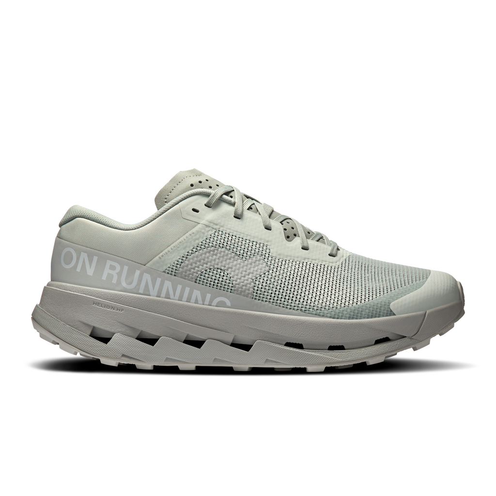 Men's running shoes in light blue-gray, mesh knit upper, lace-up, cushioned sole