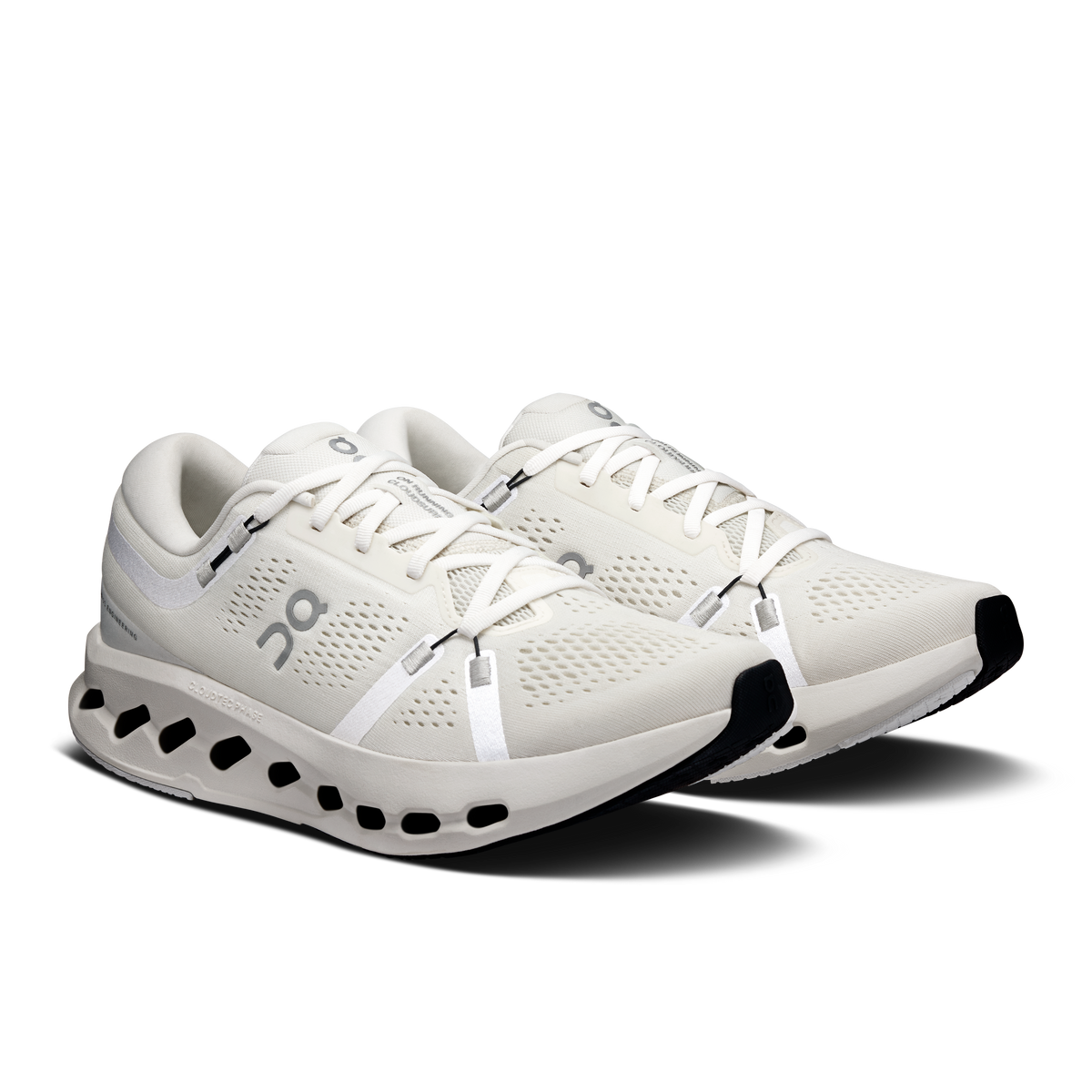 Men's ivory running shoes, lace-up with padded collar and Cloud cushion pods