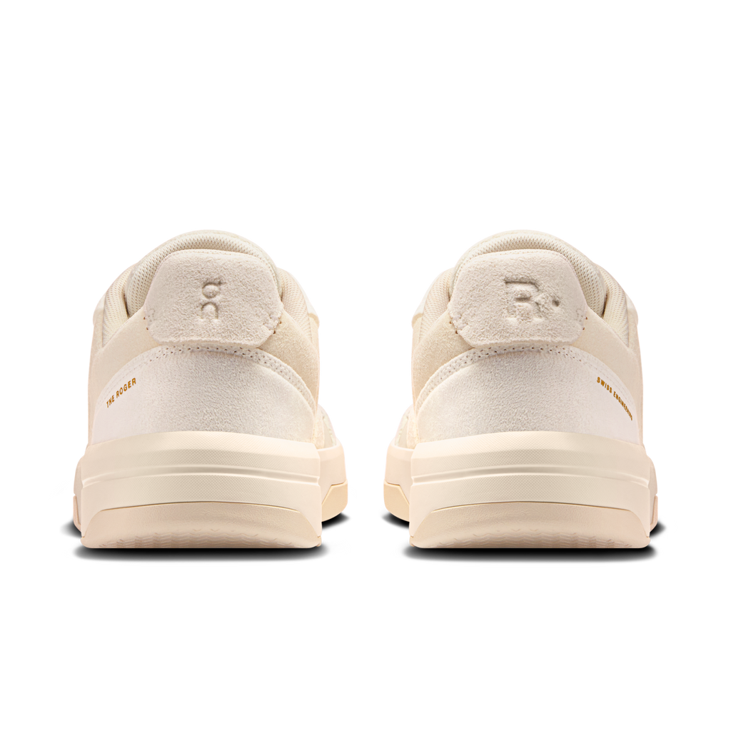 Ivory On Roger Ace sneakers with cushioned heel tabs and rear pull details