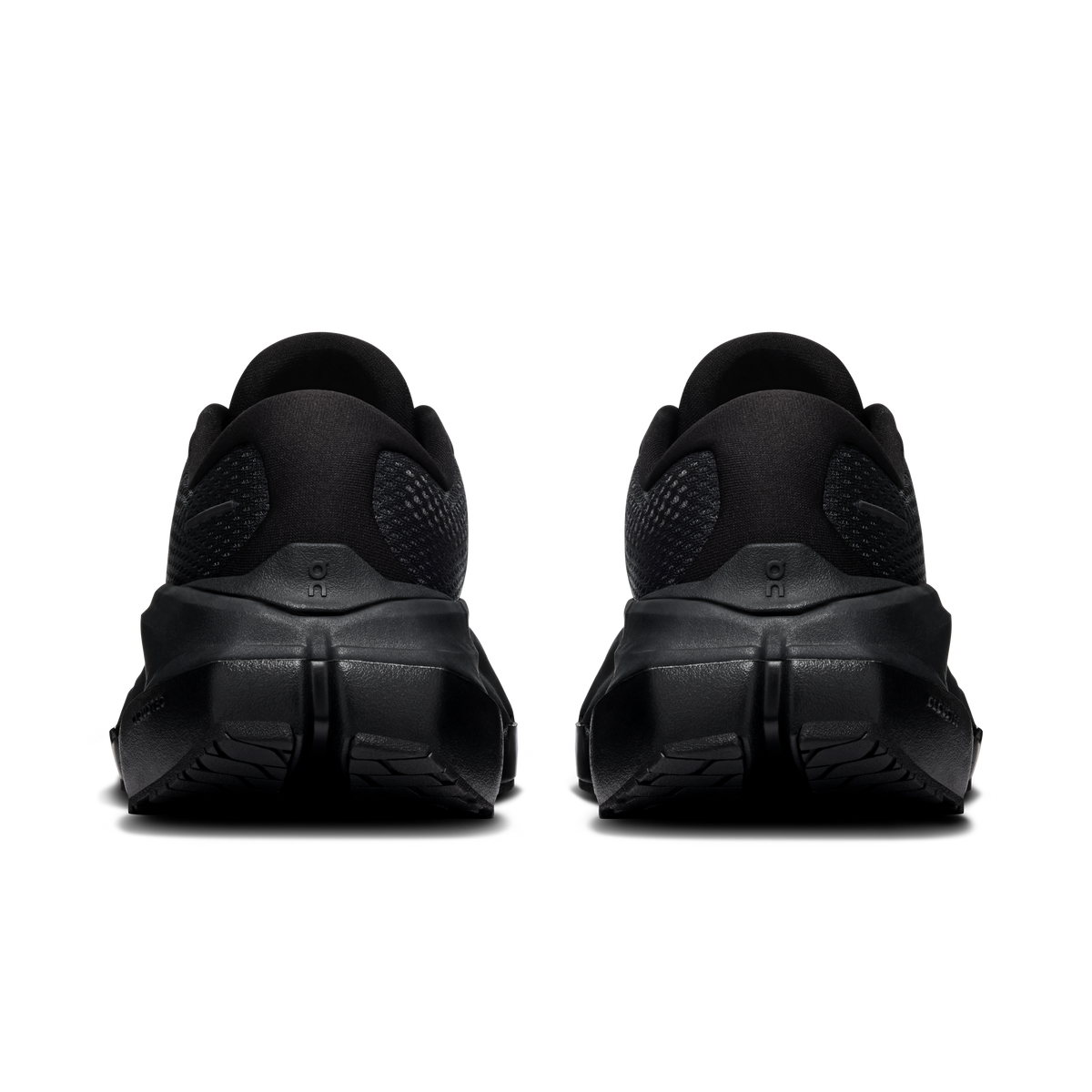 Women's Cloudrunner 3 Max shoes, black heel panel with cushioned collar