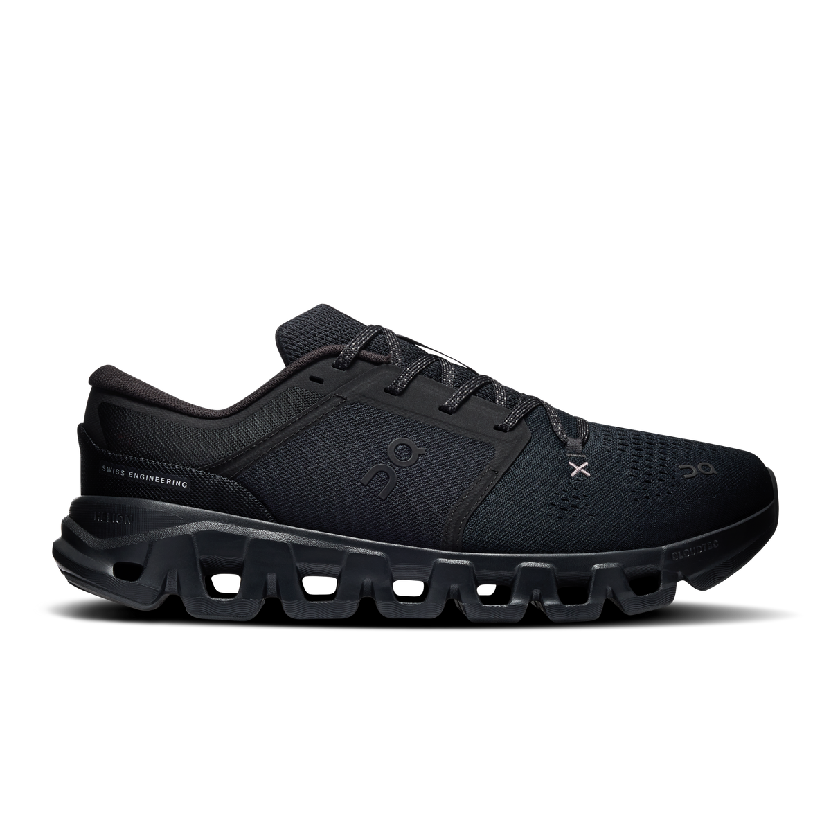 On Running Cloud X 5 men's black running shoes with lace-up mesh upper