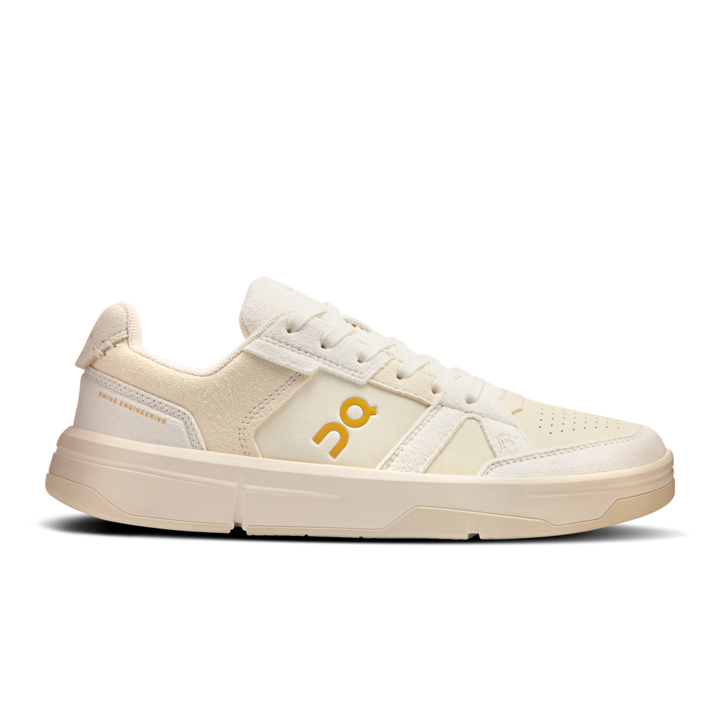 Women's On Running Roger Clubhouse Ace lace-up sneakers, ivory with dew accents