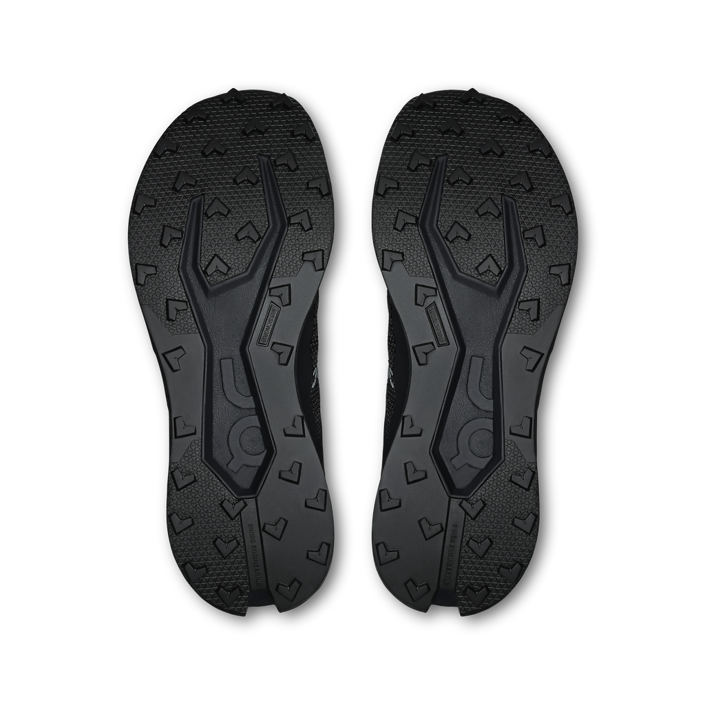 On Cloudultra 3 men's shoes, black patterned outsole tread with V-shaped channels