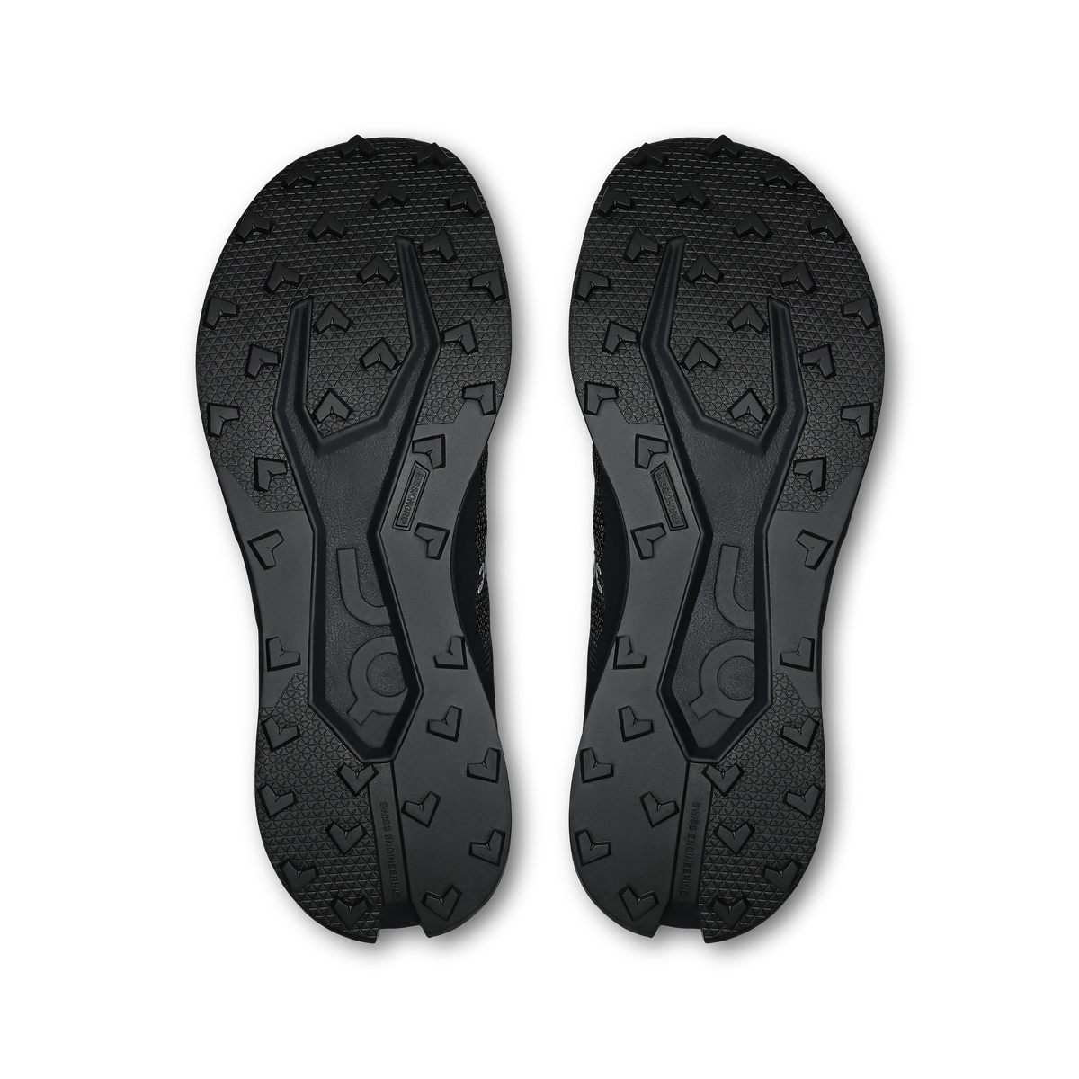 On Cloudultra 3 men's shoes, black patterned outsole tread with V-shaped channels
