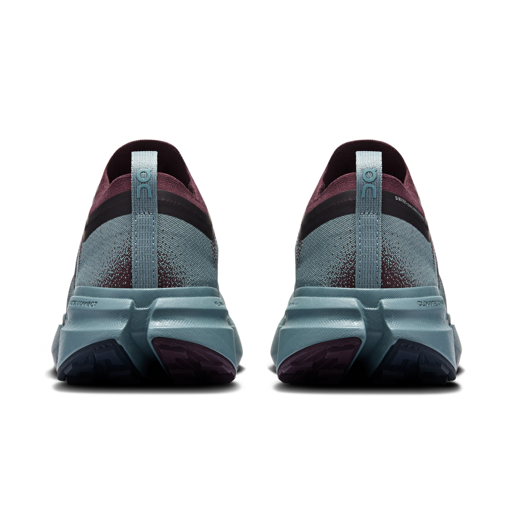On Running women's CloudSoma shoes, heel view with mauve collar and teal sole