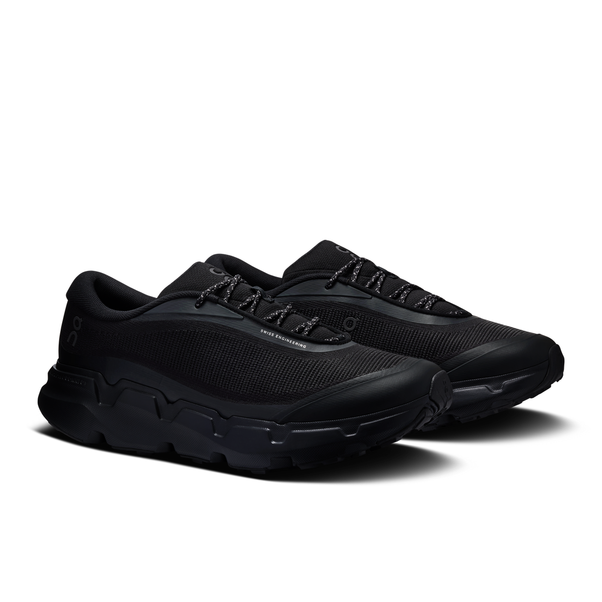 On Cloudsoma Hike men's black trail shoes, lace-up with side panels and cushioned sole