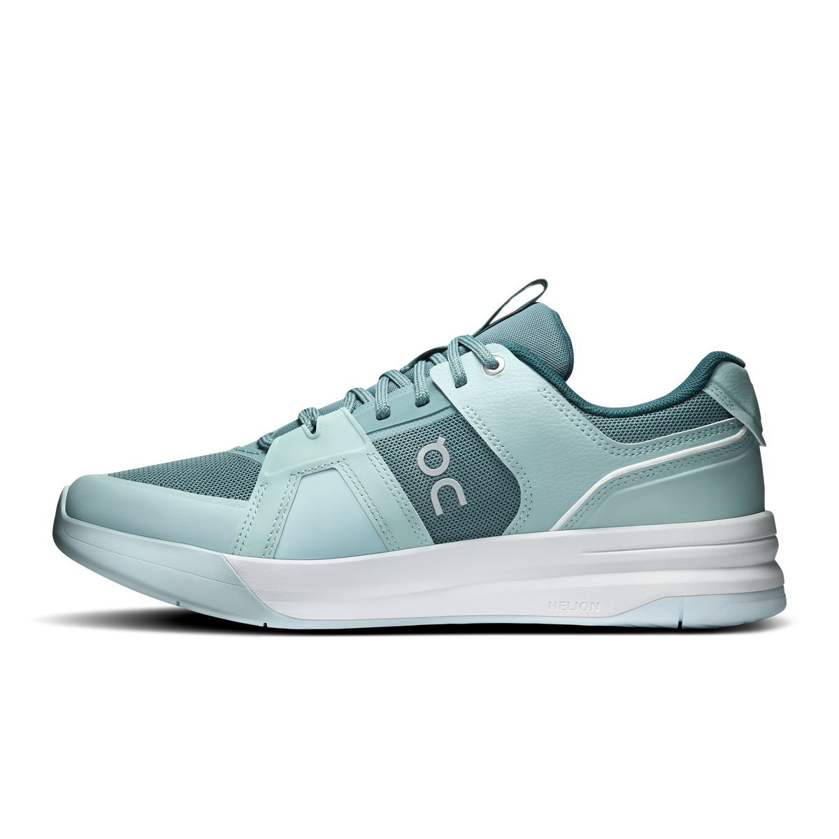 Men's light blue low-top sneakers with teal heel and lace-up eyelets