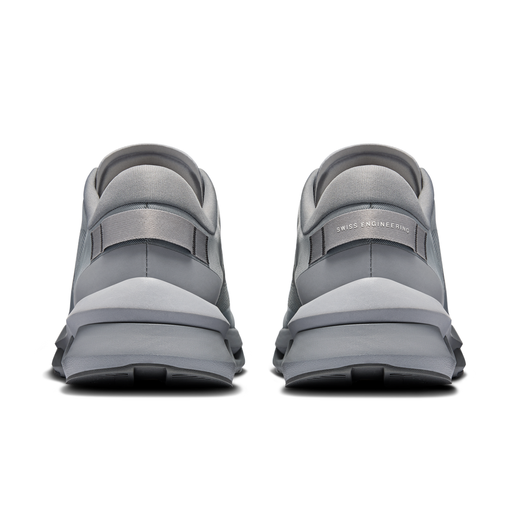 Men's running shoes rear view, padded heel collar and pull tab, dark outsole
