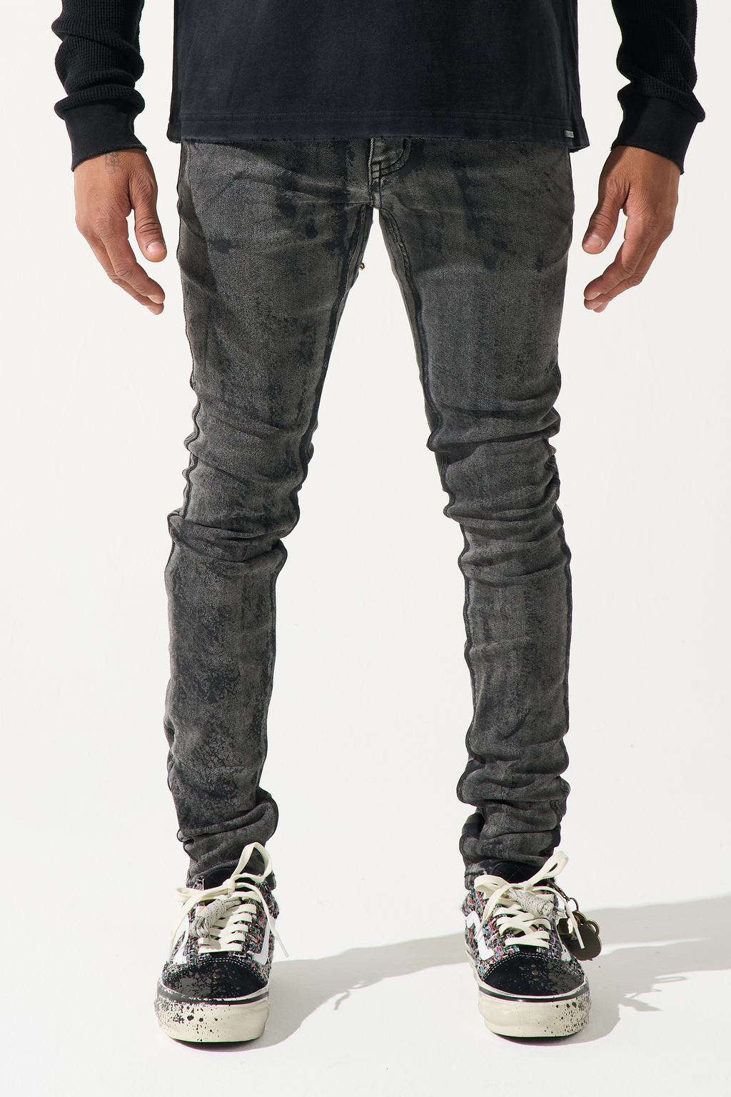 Men's charcoal washed jeans, front five-pocket styling, slim tapered fit.