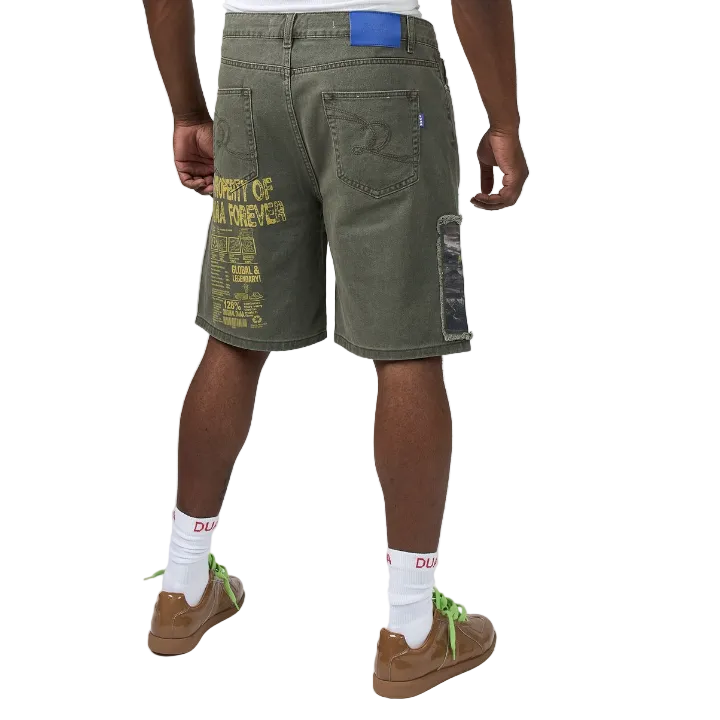 DUAA men's dark green cargo shorts, back view with patch pockets and stitched print