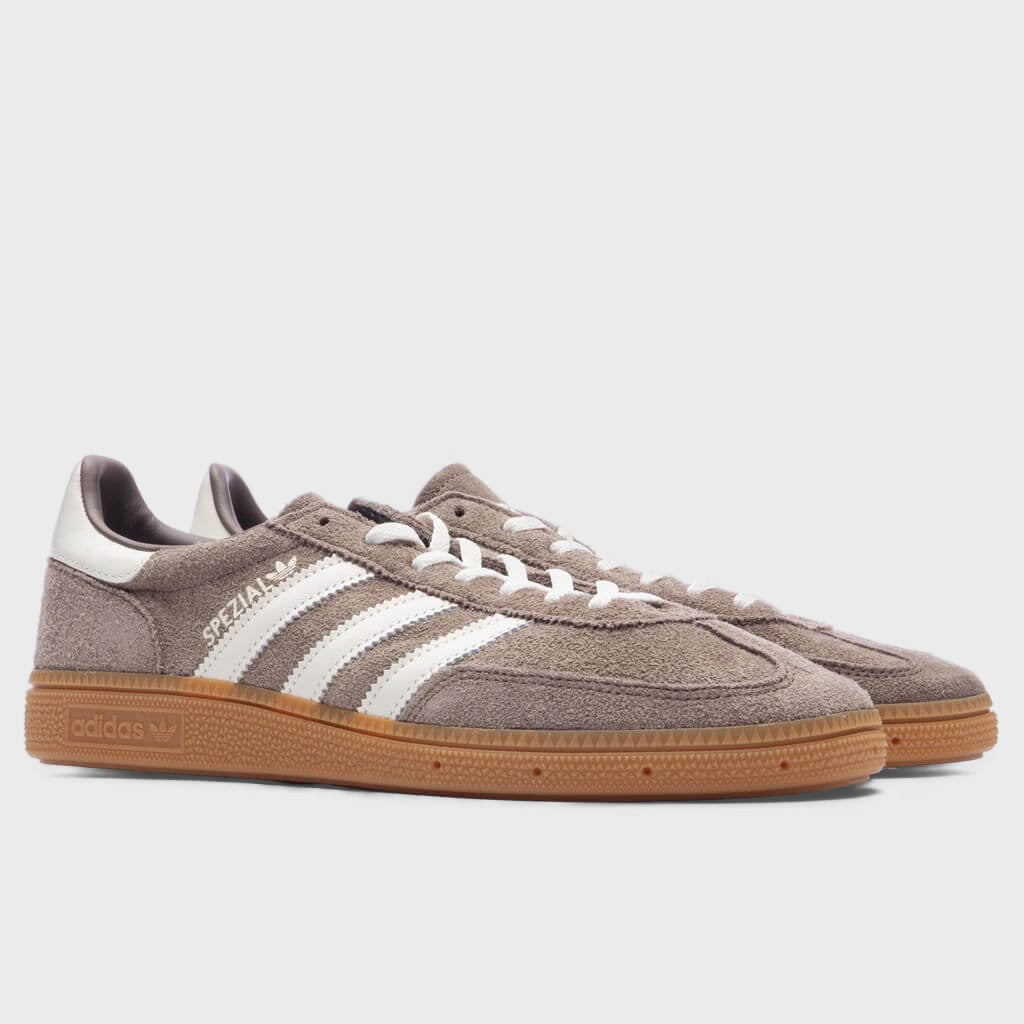 Women's low-top suede sneaker, SPEZIAL logo, adidas stripes, gum rubber outsole