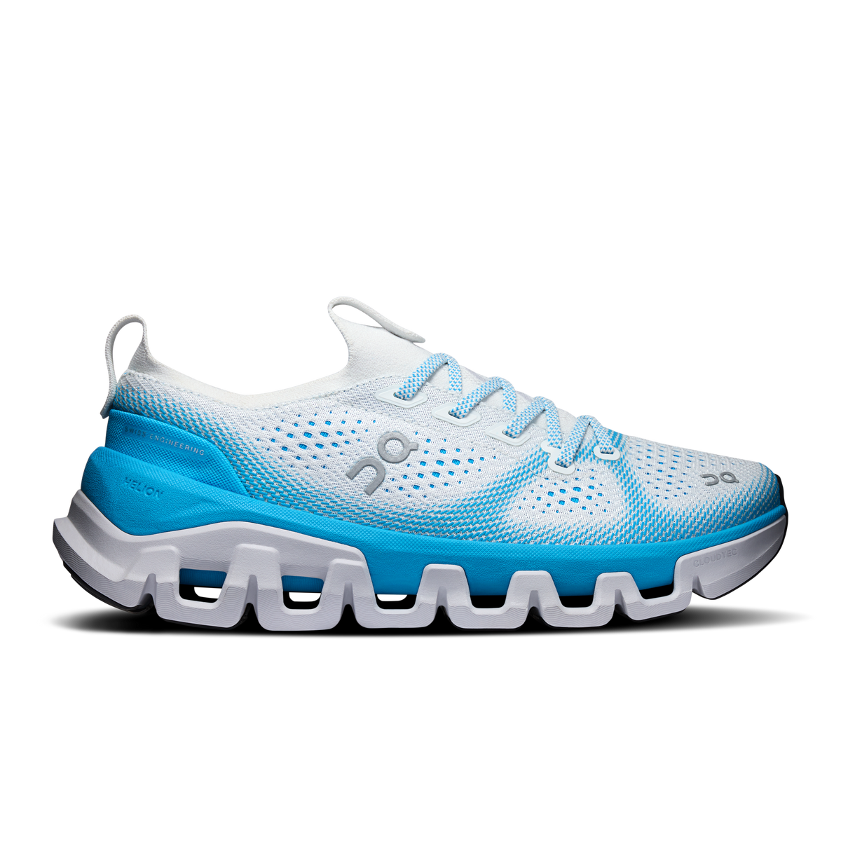 On Cloud X Tempo men's running shoes, white/ivory and blue lace-up mesh upper