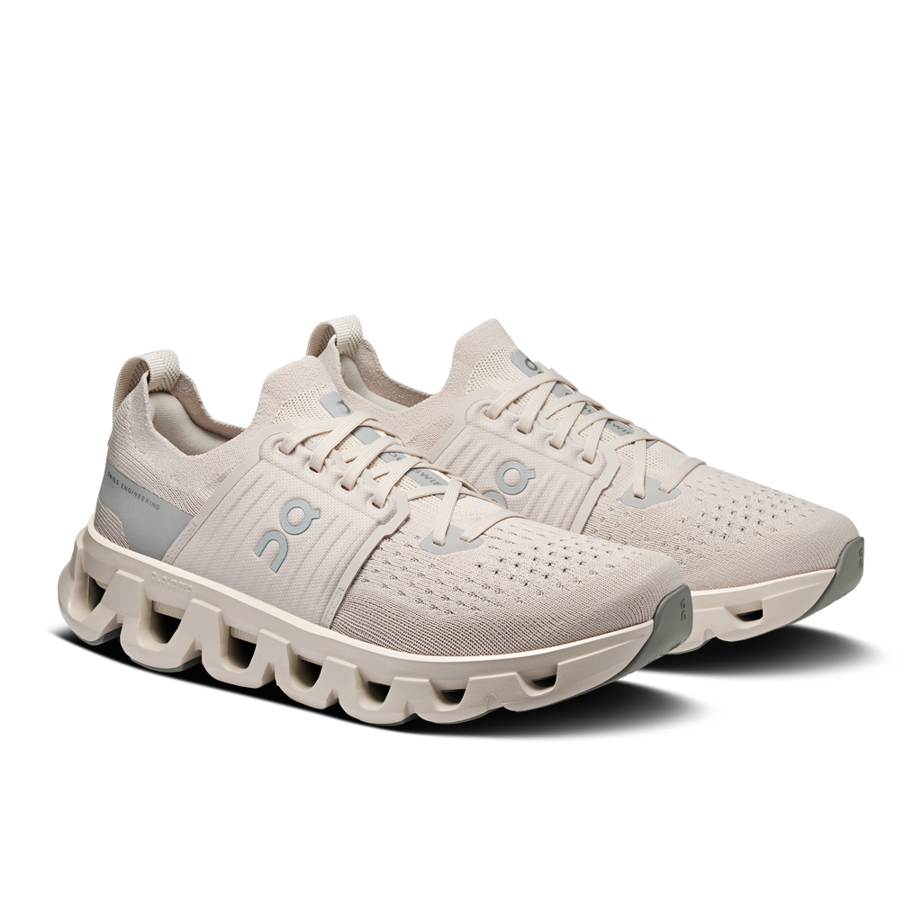 Women’s Cloudswift 4 running shoes, light pearl knit with lace-up and On logo detail