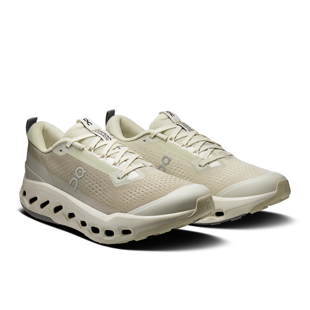 Men's trail running shoes, front view, light beige knit upper and lace-up