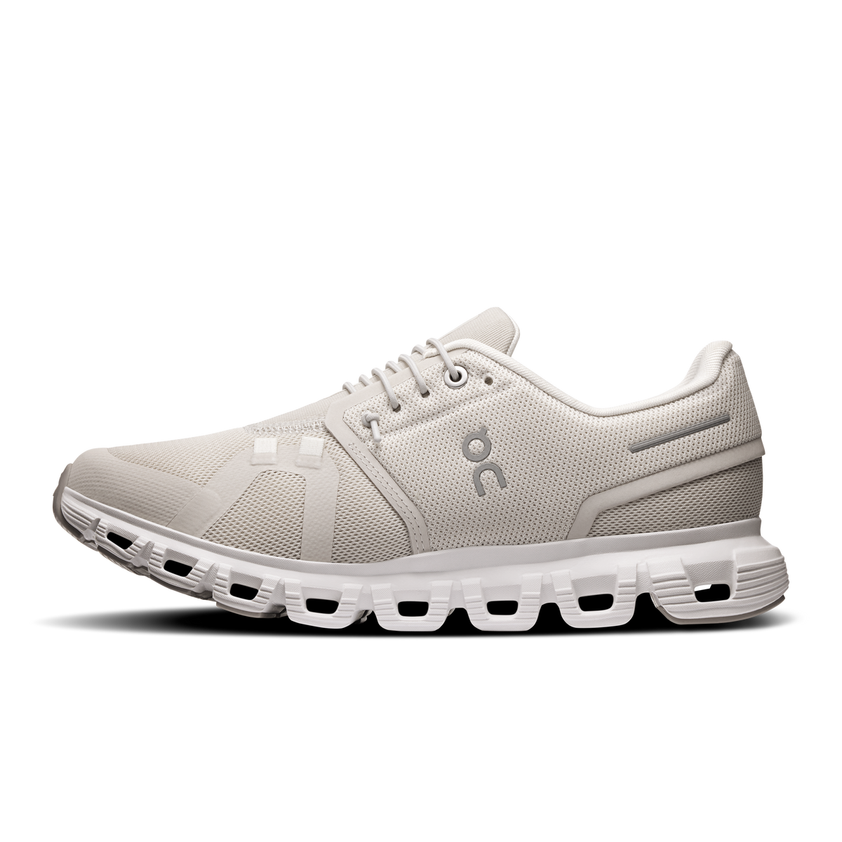 On Cloud 6 wide running shoe, lace-up pearl/white with grippy sole and toe cap