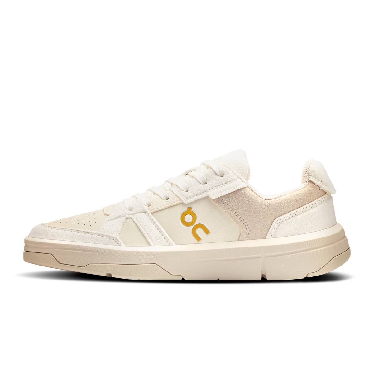 Women's On Running Roger Clubhouse Ace lace-up sneakers, angled front view