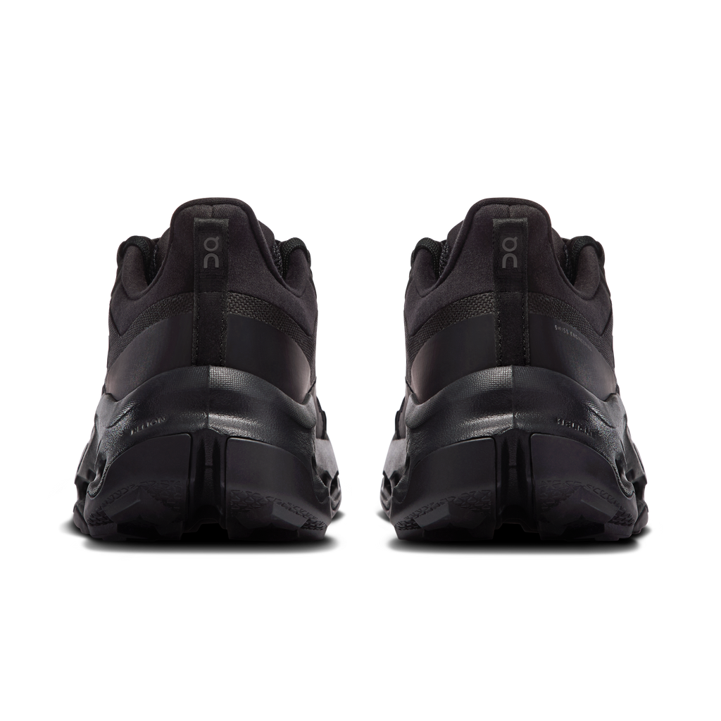 On women's Cloudhorizon 2 shoes in black, heel view with padded collar and pod outsole