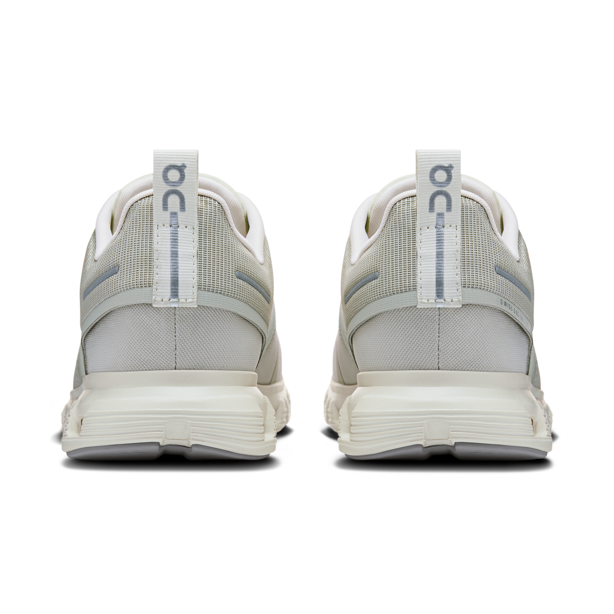 Men's waterproof running shoes heel view, light gray back with cushioned collar
