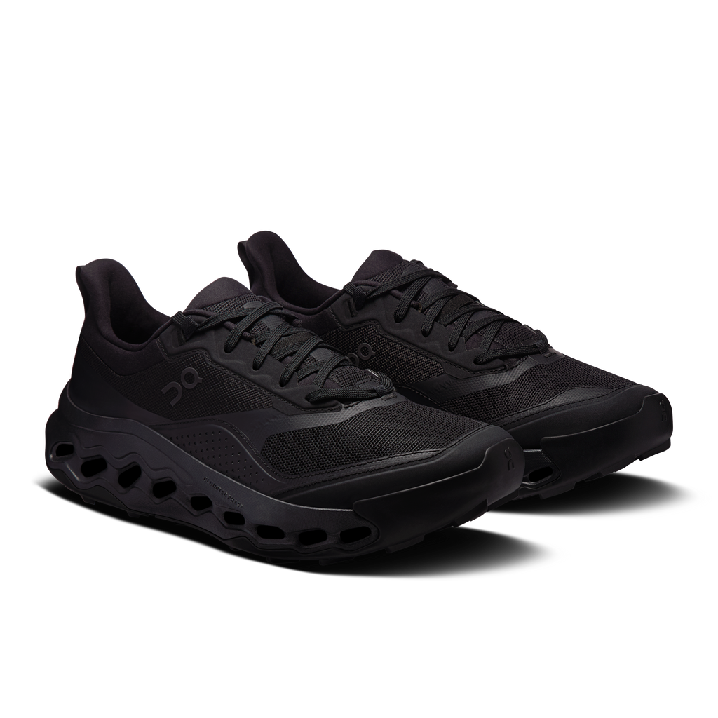 Men's black running shoes, lace-up mesh upper with chunky rubber outsole