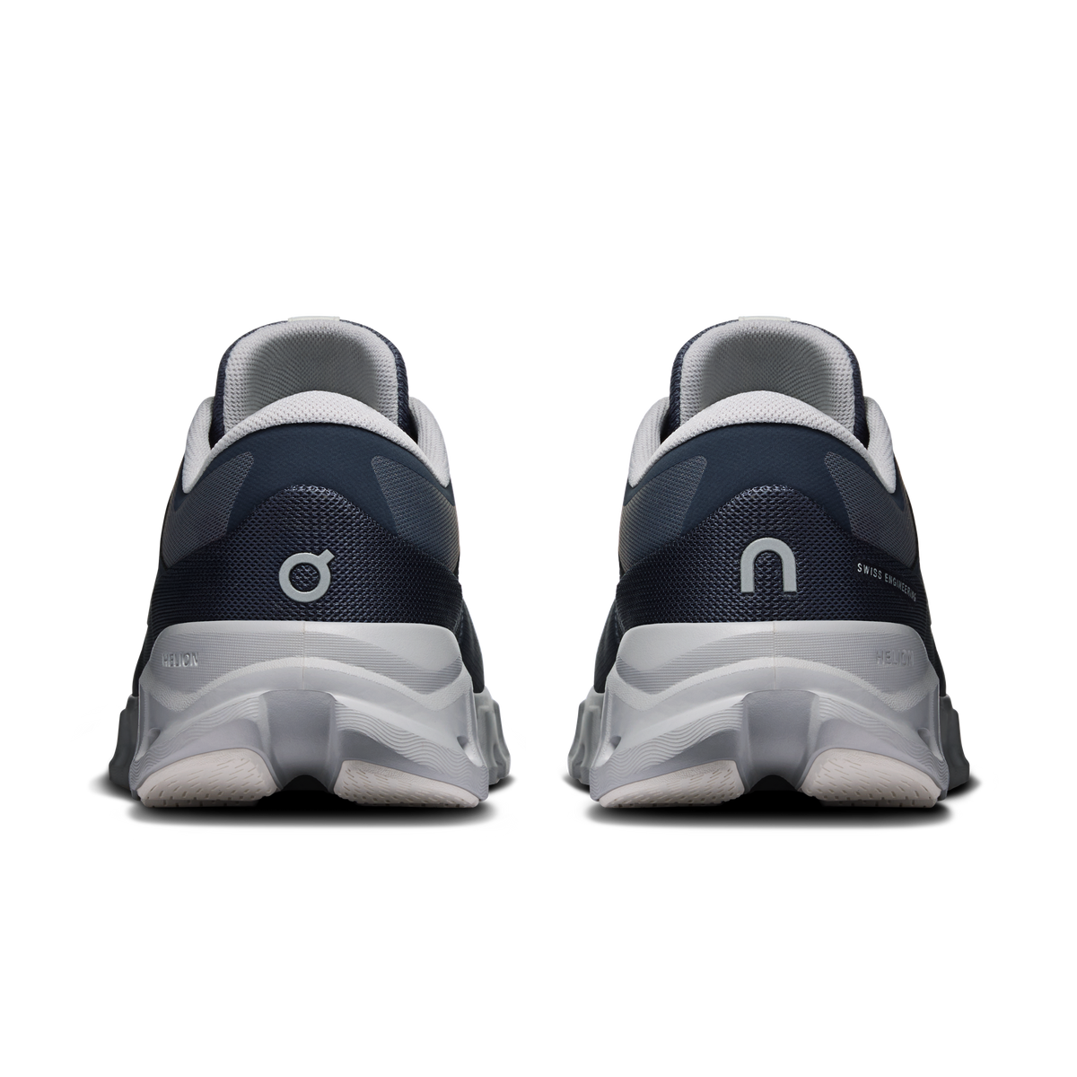 Men's On Cloud X 5 navy running shoes, rear view with padded collar and heel