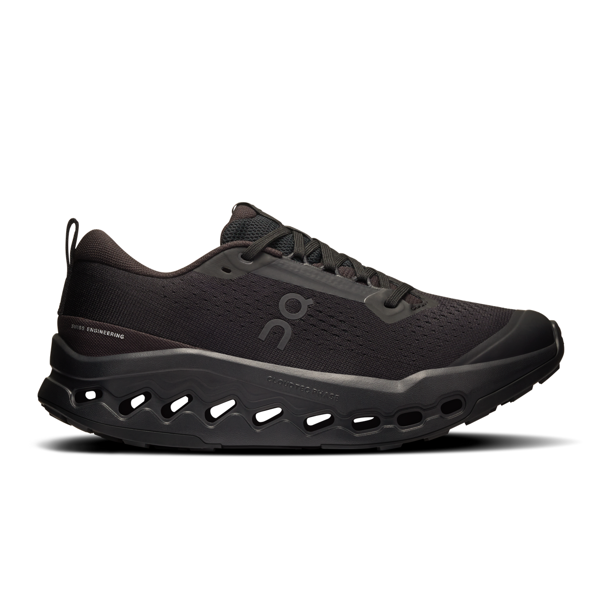 Women’s black trail running shoes, lace-up knit upper and cushioned rubber outsole