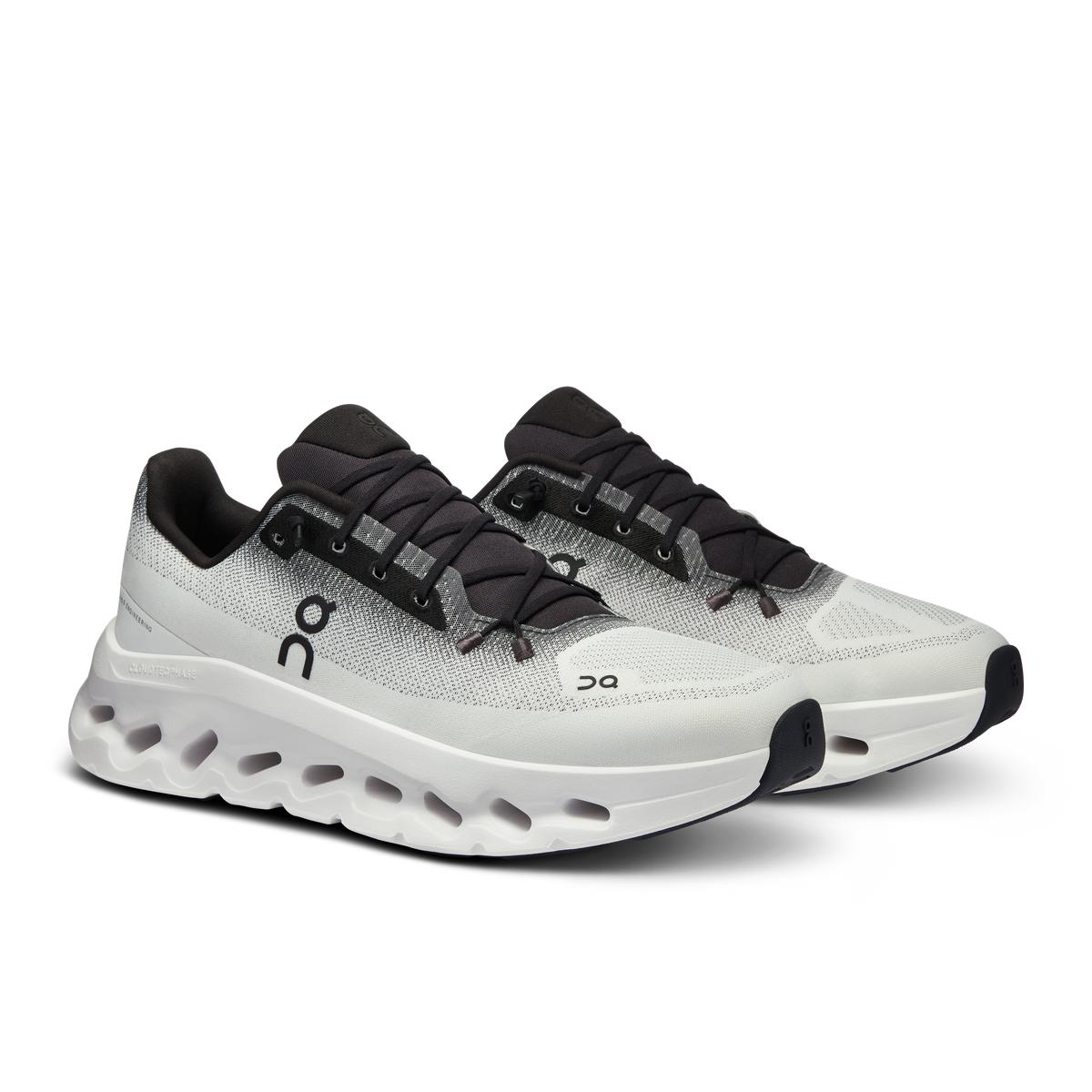 Men's Cloudtilt running shoes in black and ivory, lace-up knit upper, cushioned sole