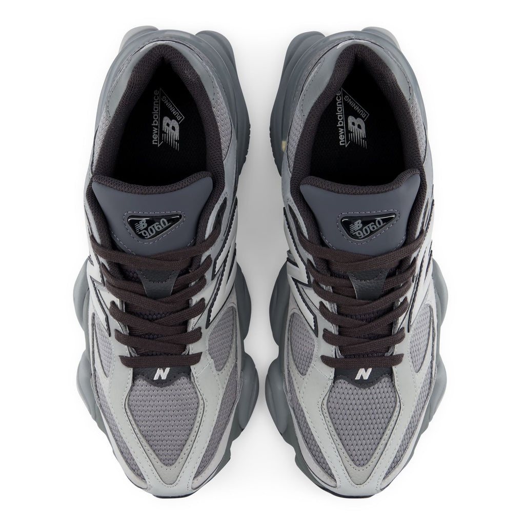 New Balance 9060 shoes, lace-up tongues and inner lining in grey with logo patches